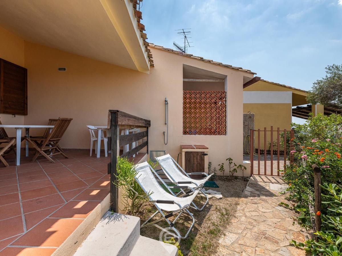 Porto Luna 25 - Hala Villa Villasimius Exterior foto